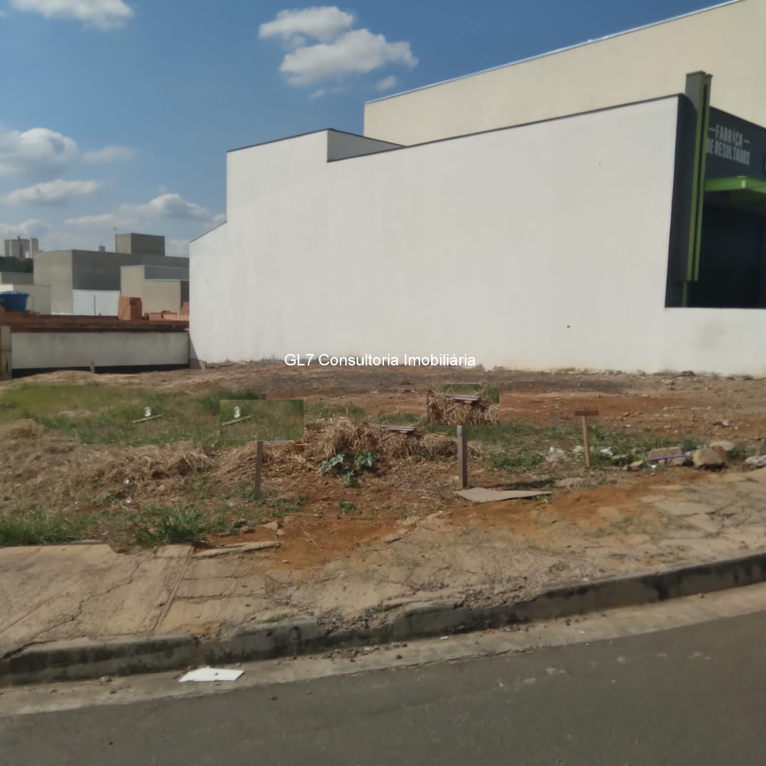 Loteamento e Condomínio à venda, 220m² - Foto 1