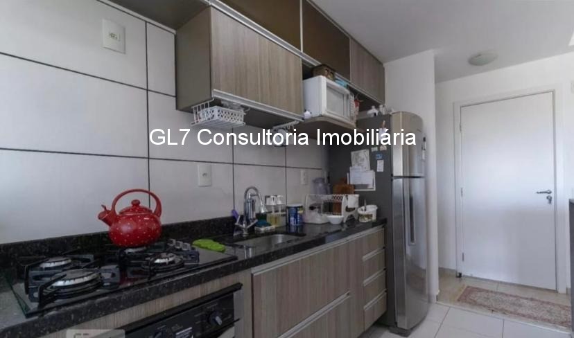 Apartamento à venda com 2 quartos, 62m² - Foto 2