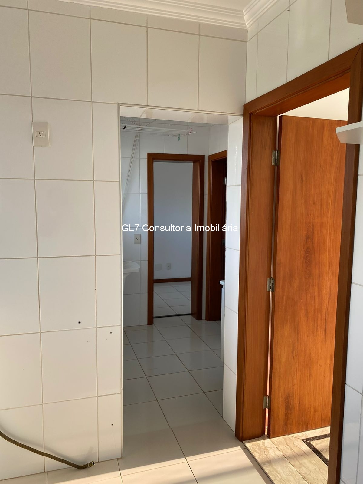 Apartamento à venda com 3 quartos, 135m² - Foto 5