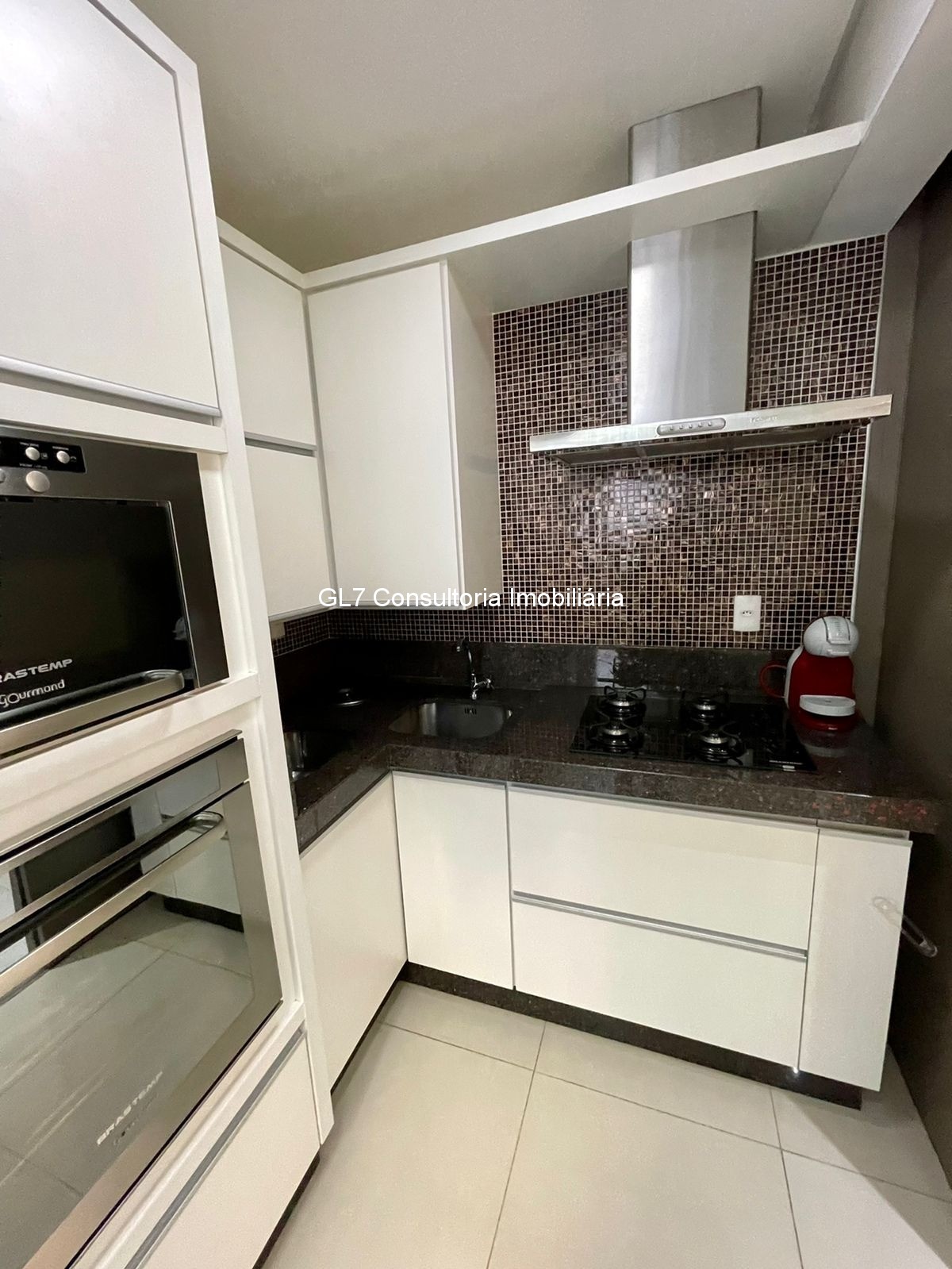 Apartamento à venda com 2 quartos, 73m² - Foto 12