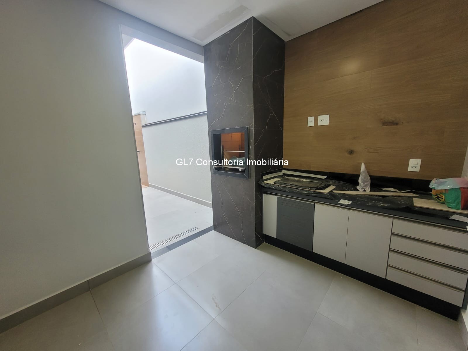 Casa à venda com 3 quartos, 60m² - Foto 5