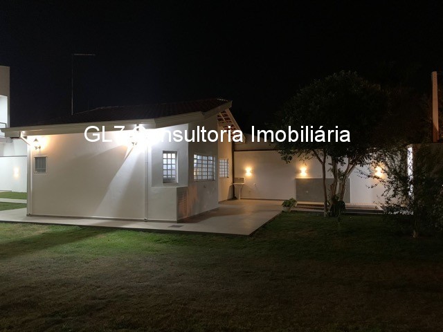 Casa à venda com 5 quartos, 415m² - Foto 2