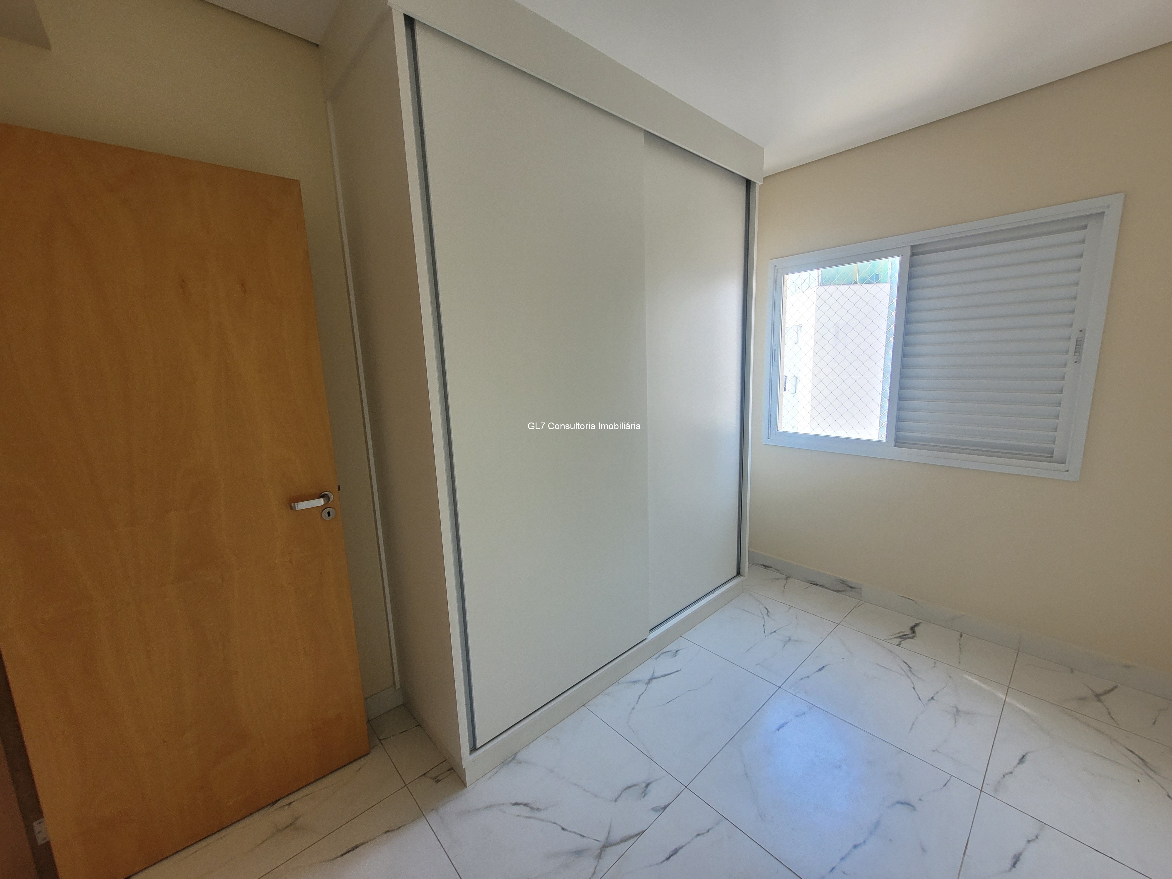 Apartamento à venda com 3 quartos, 89m² - Foto 4