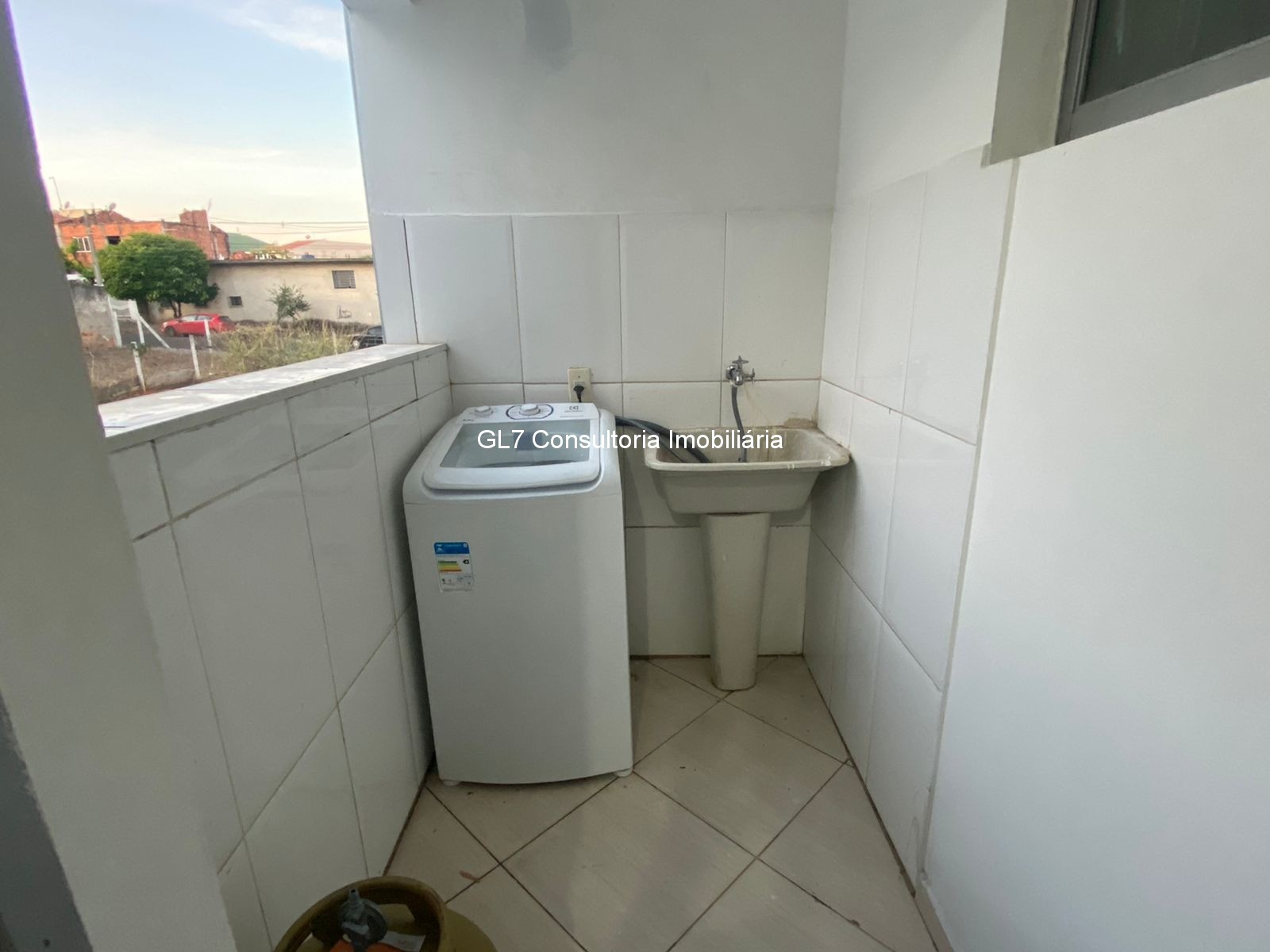 Apartamento à venda com 2 quartos, 64m² - Foto 12