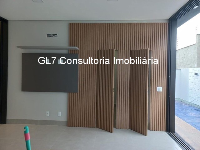 Casa à venda com 3 quartos, 120m² - Foto 3