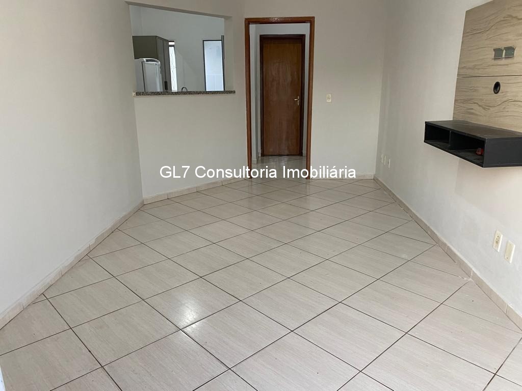 Apartamento à venda com 2 quartos, 64m² - Foto 2