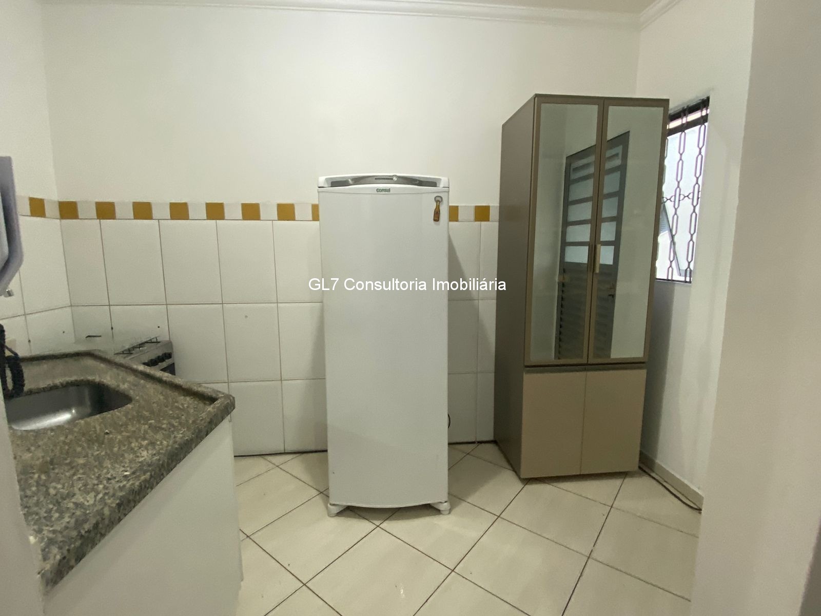 Apartamento à venda com 2 quartos, 64m² - Foto 11