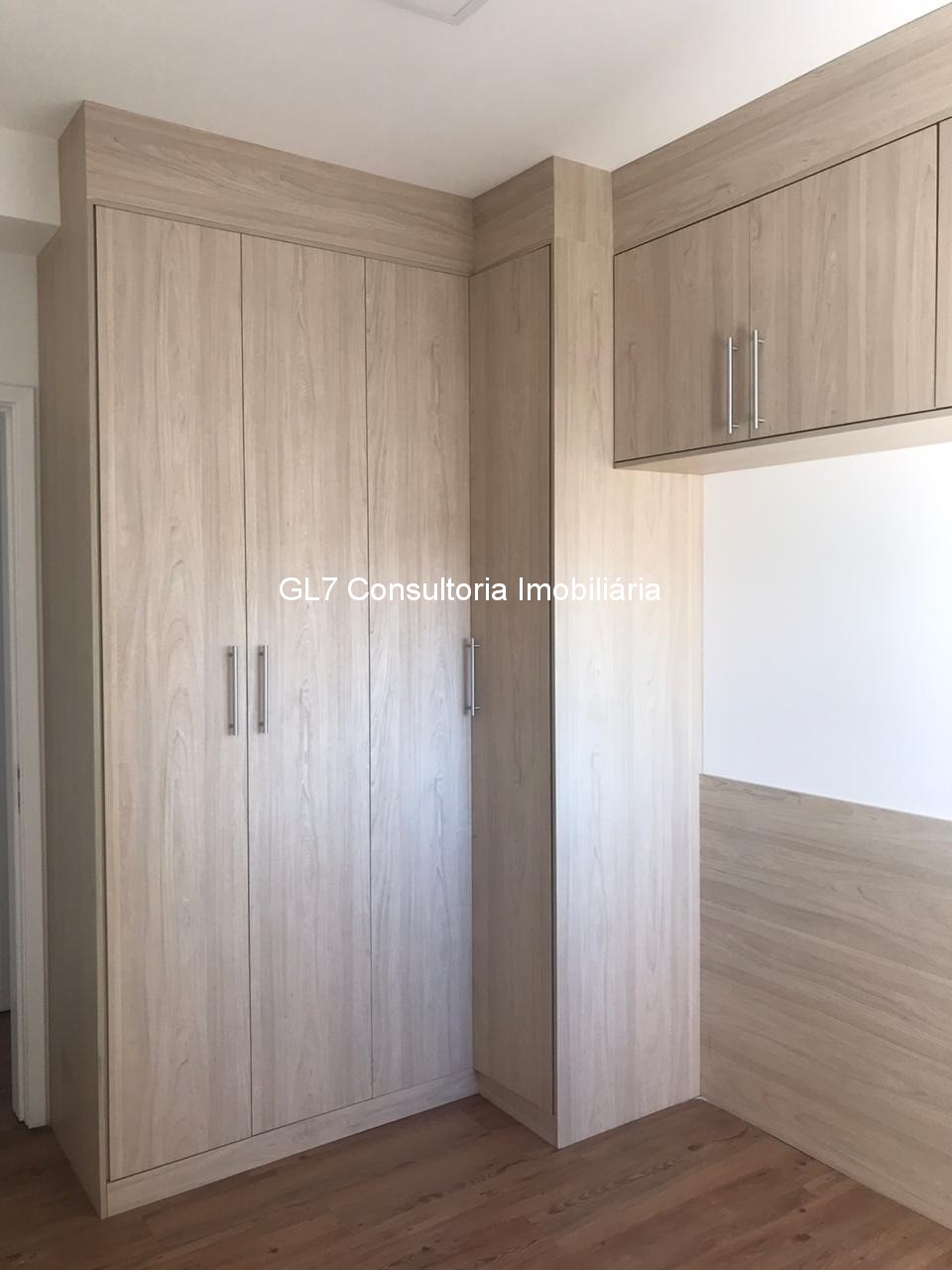 Apartamento à venda com 3 quartos, 90m² - Foto 2