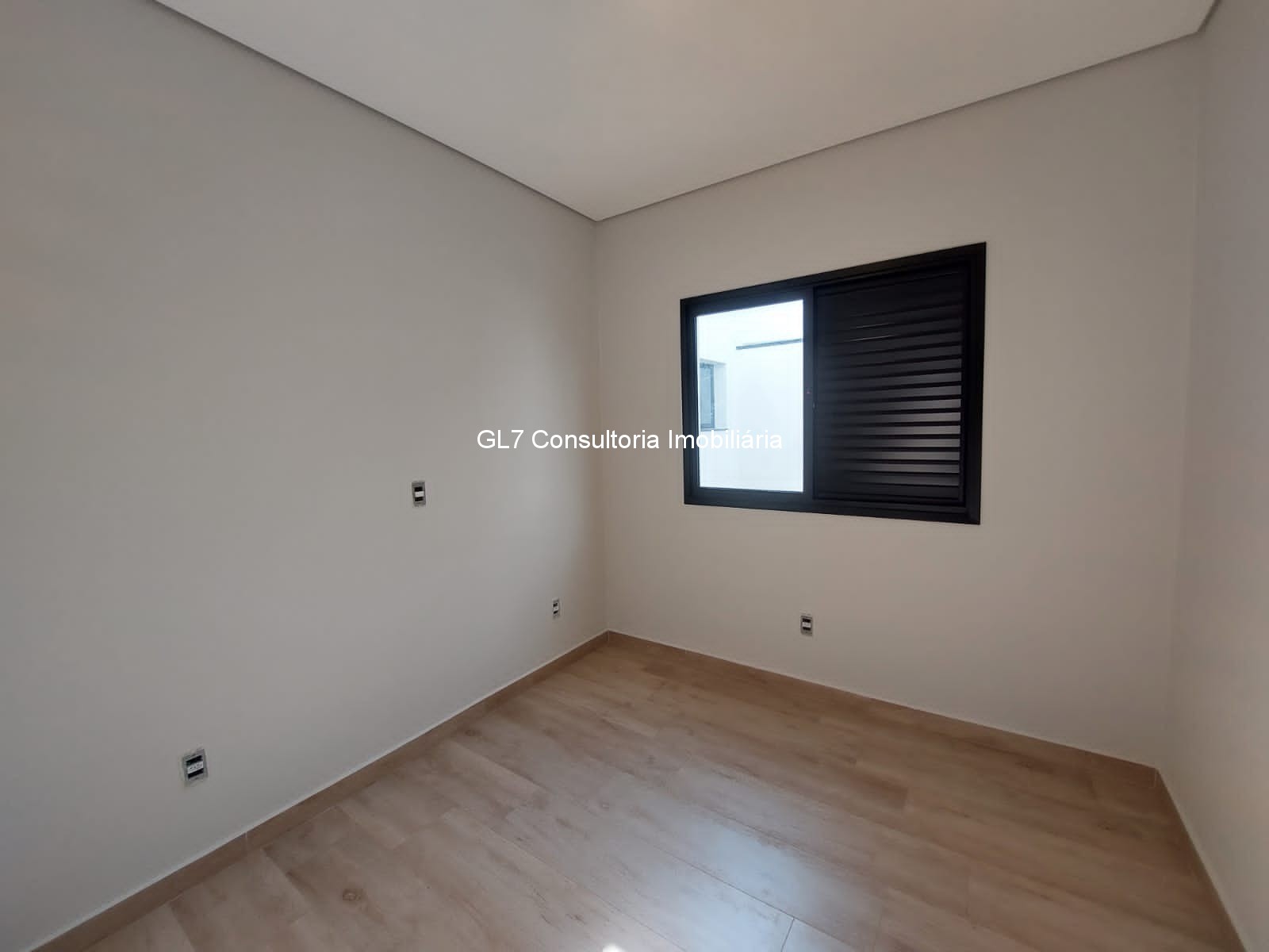 Casa à venda com 3 quartos, 70m² - Foto 9