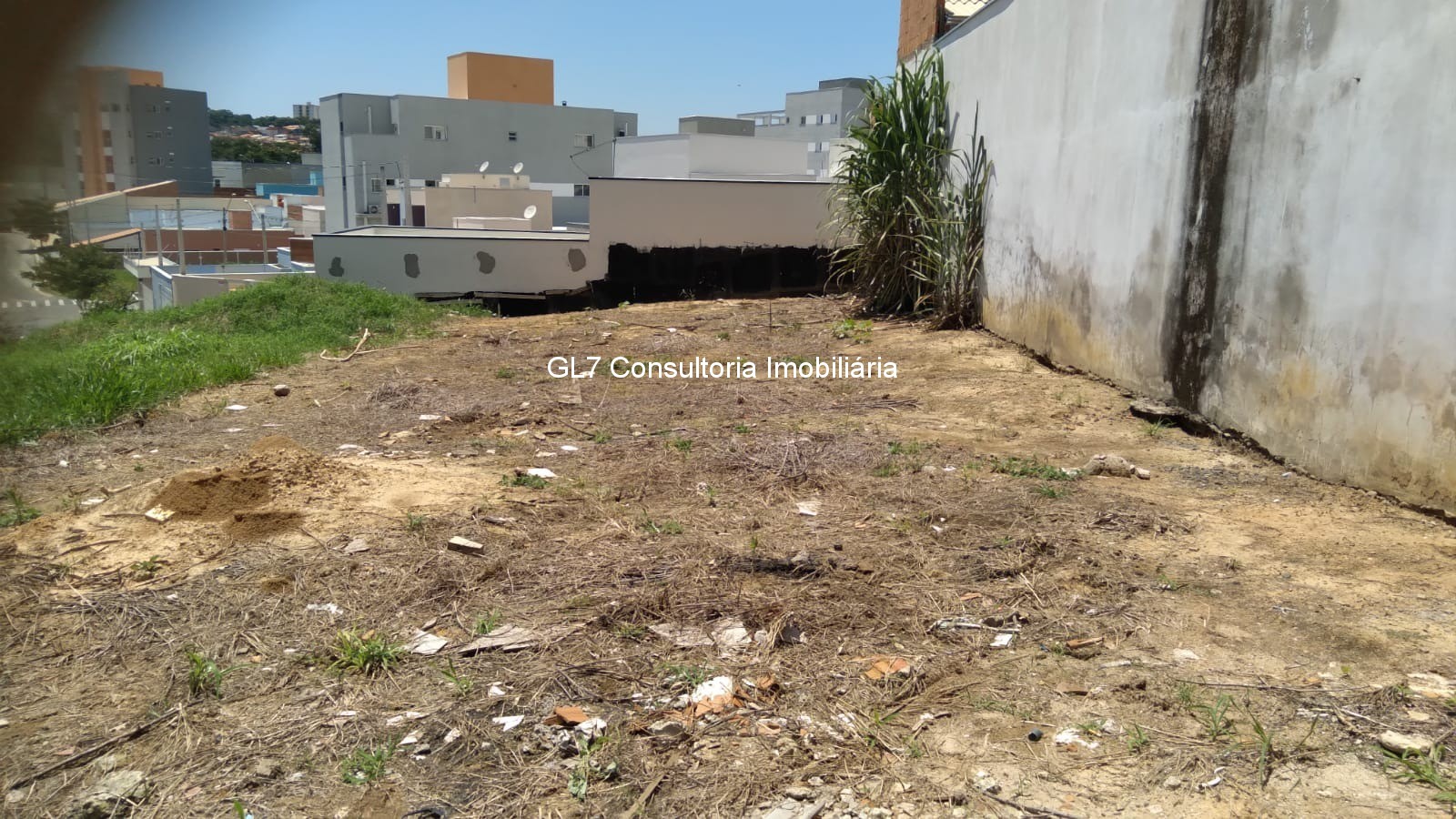 Terreno à venda, 150m² - Foto 1