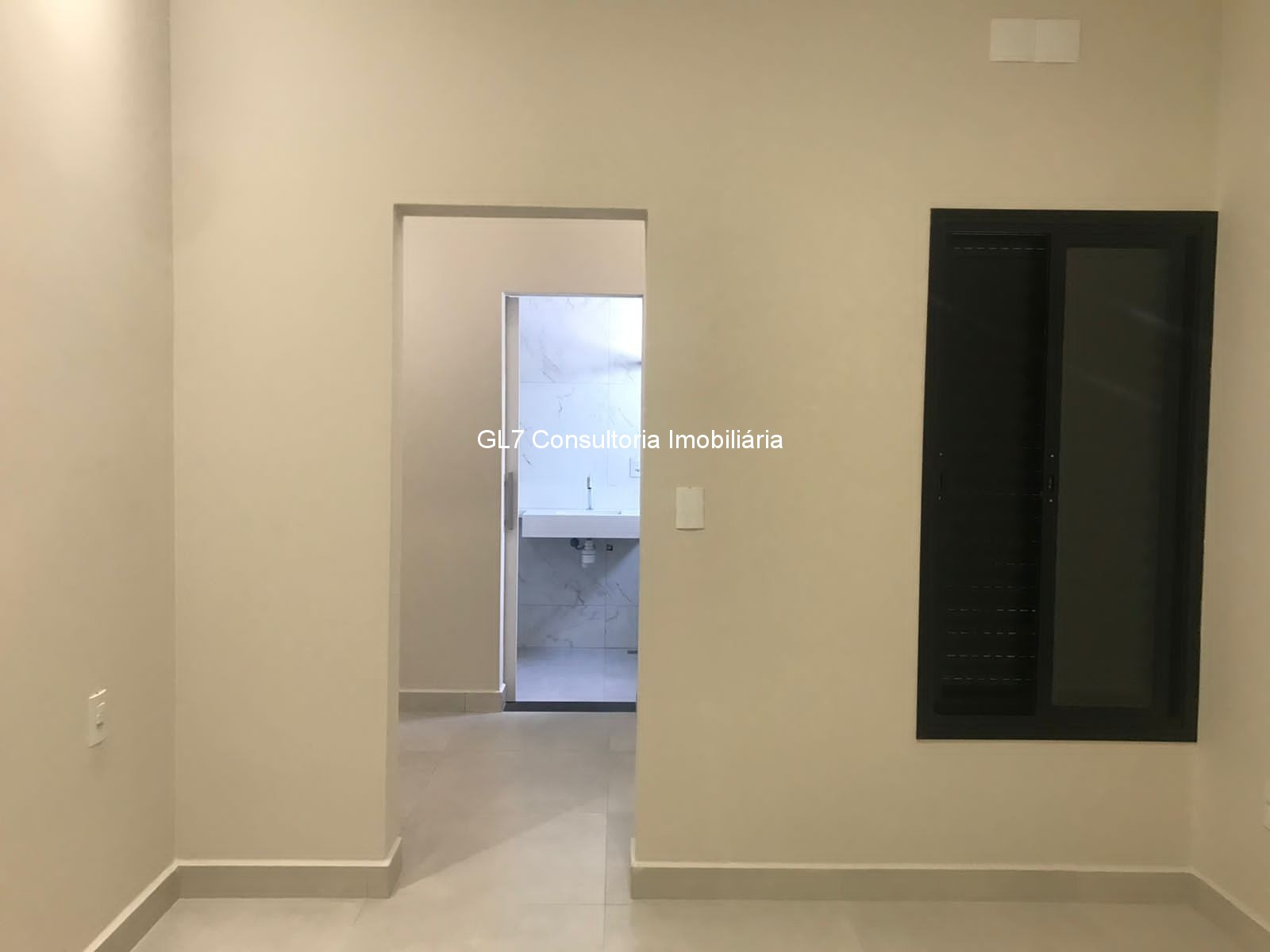 Casa à venda com 3 quartos, 60m² - Foto 10