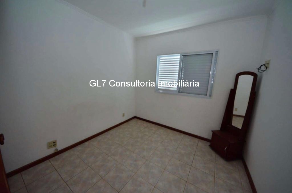 Apartamento à venda com 3 quartos, 67m² - Foto 3