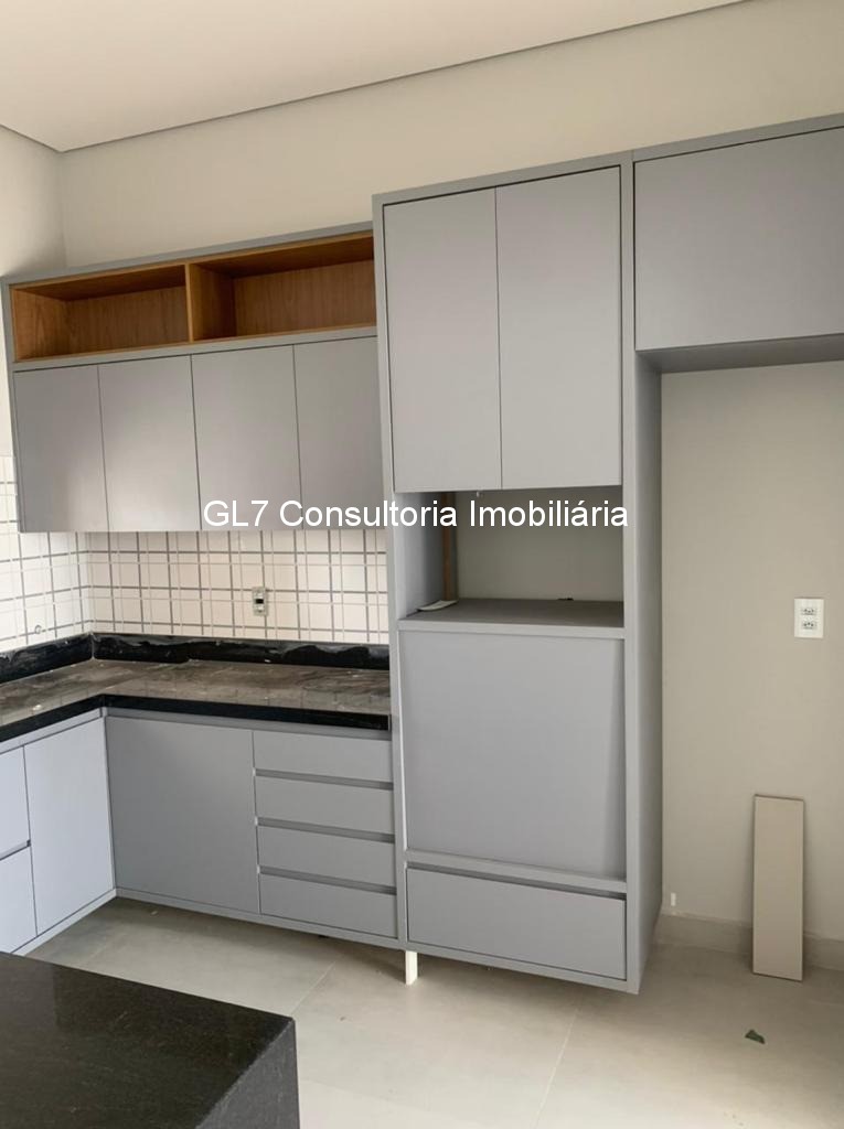 Casa à venda com 3 quartos, 60m² - Foto 3