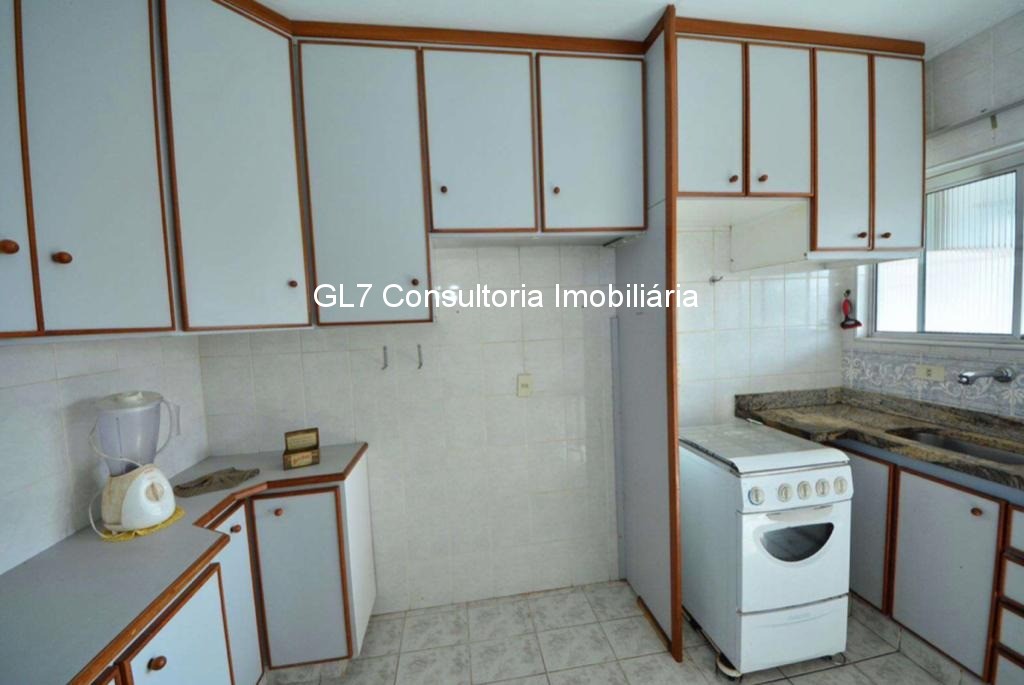 Apartamento à venda com 3 quartos, 67m² - Foto 1