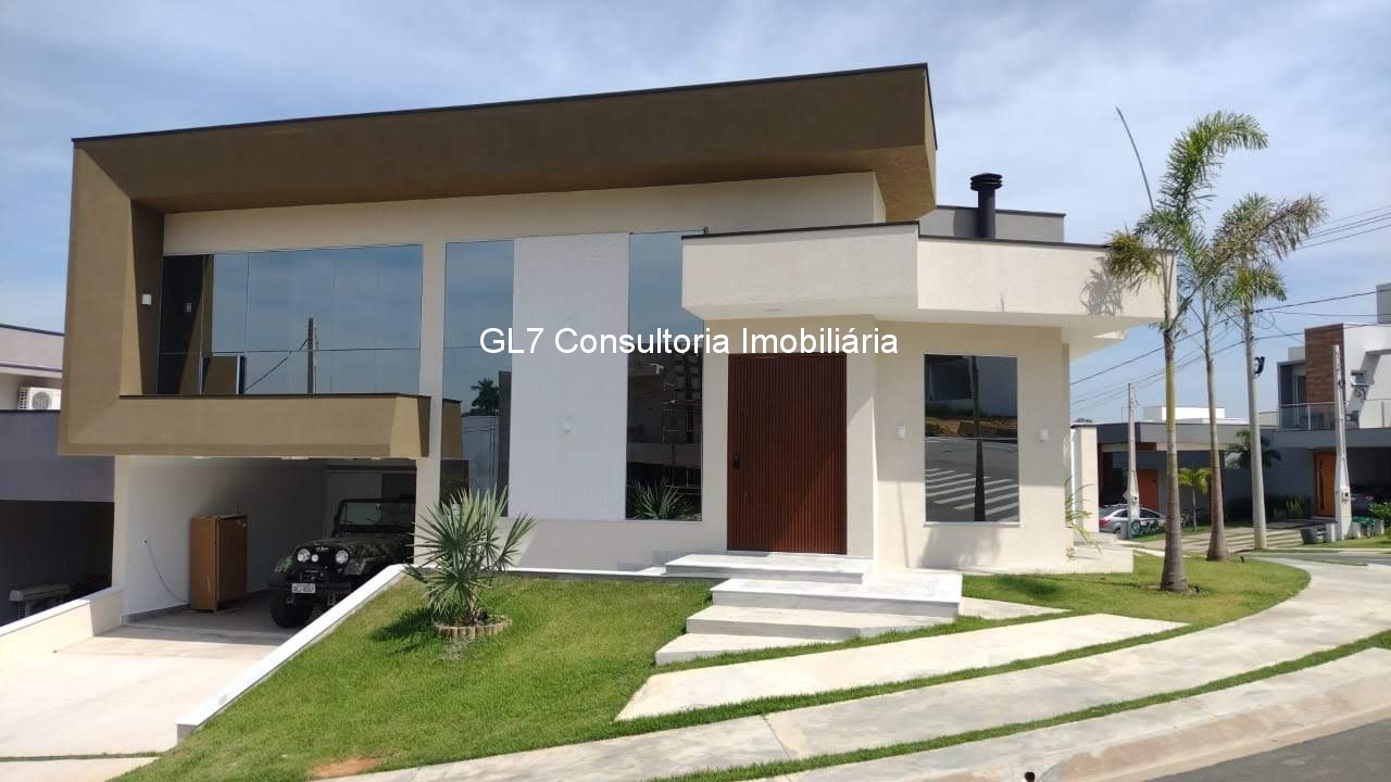 Casa à venda com 3 quartos, 114m² - Foto 1