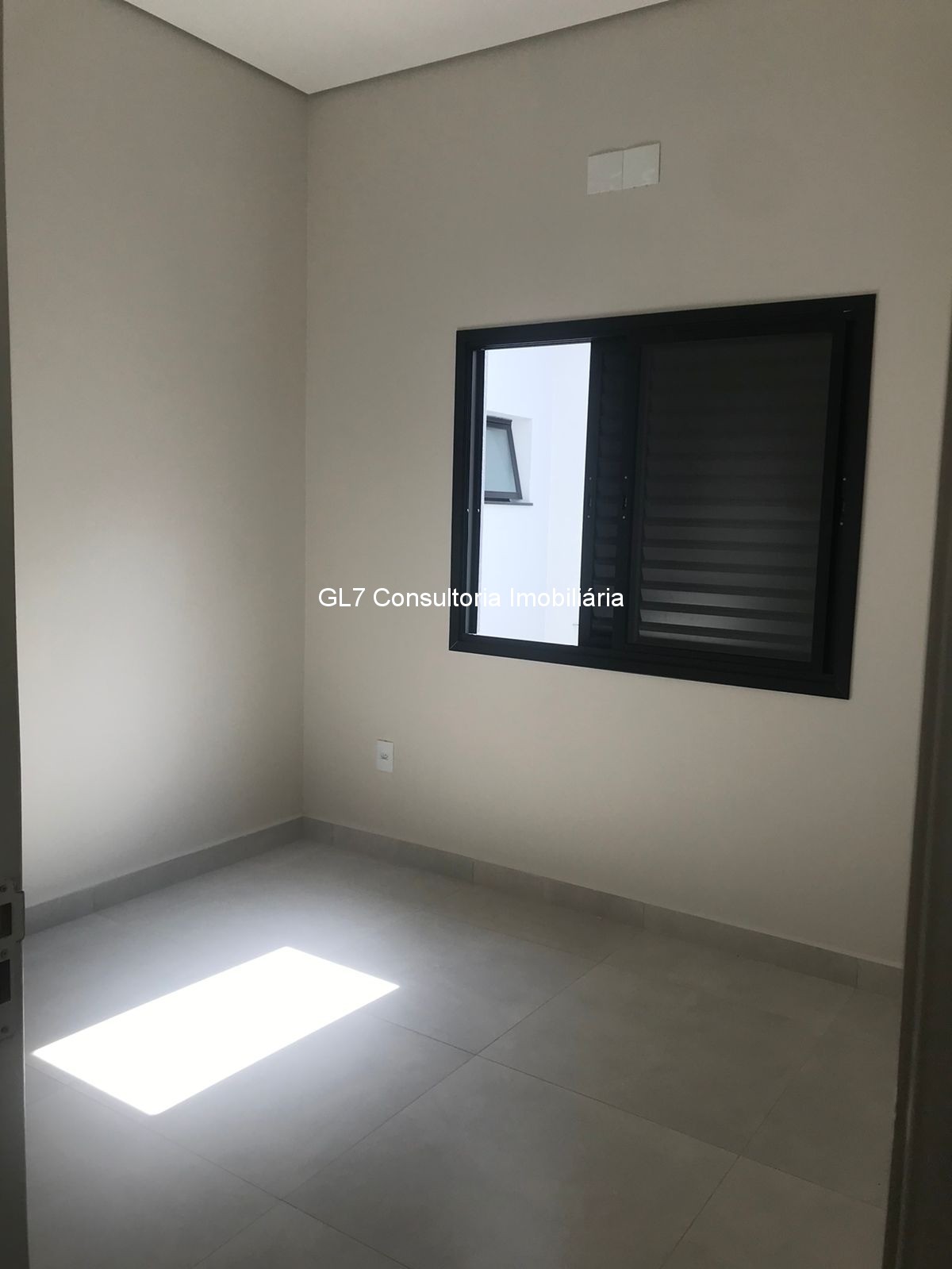 Casa à venda com 3 quartos, 60m² - Foto 6