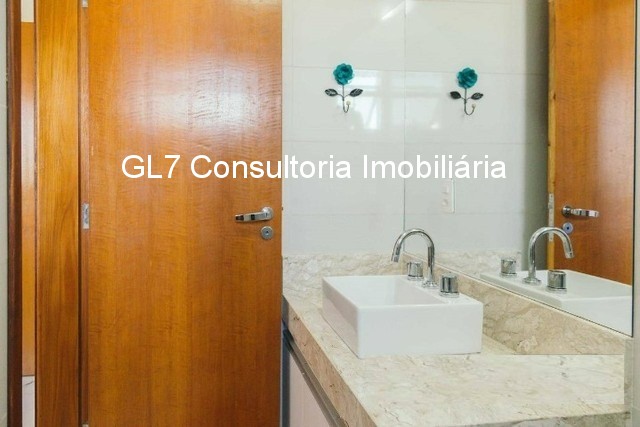 Apartamento à venda com 2 quartos, 90m² - Foto 2