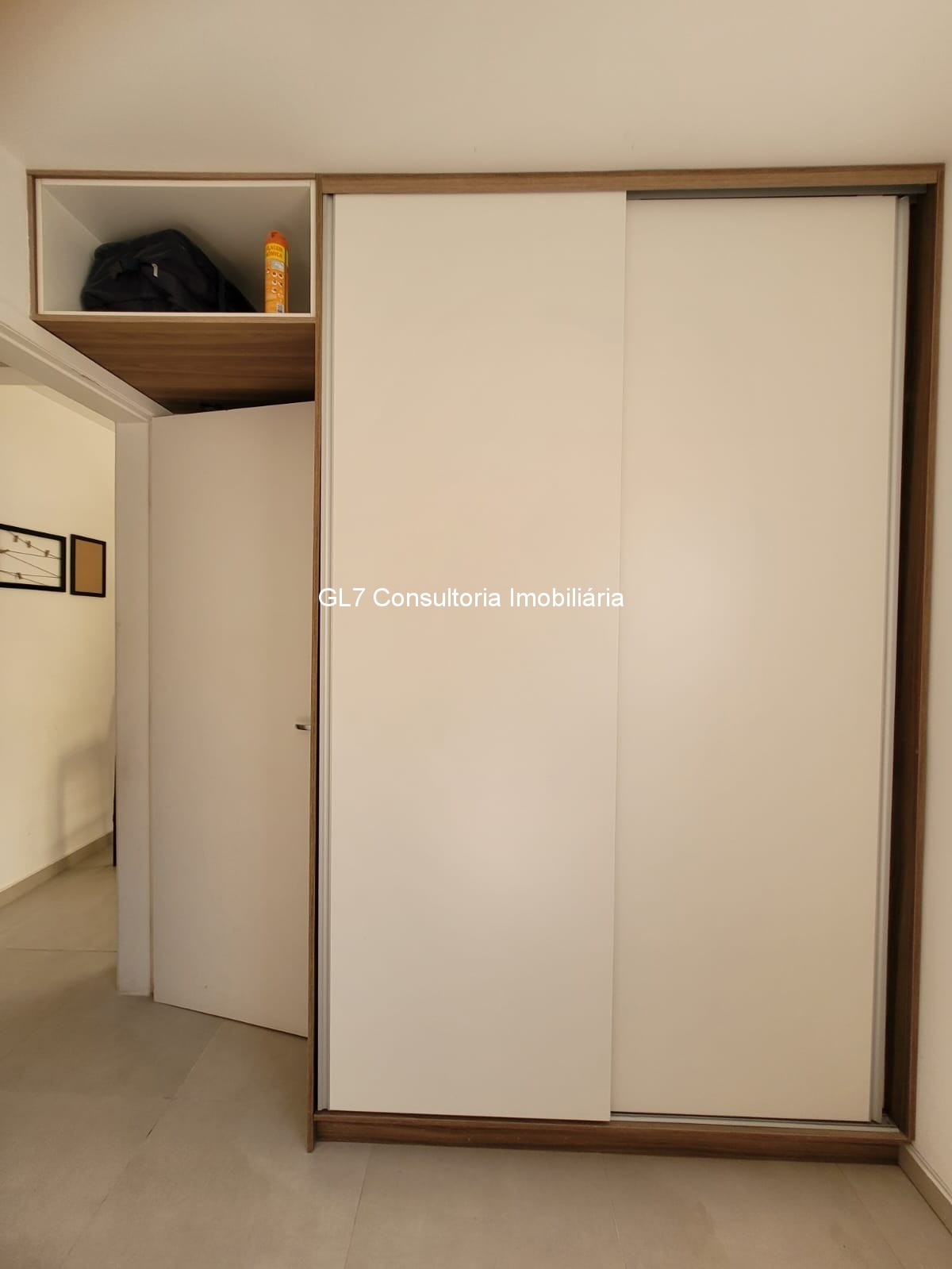 Apartamento à venda com 2 quartos, 76m² - Foto 2