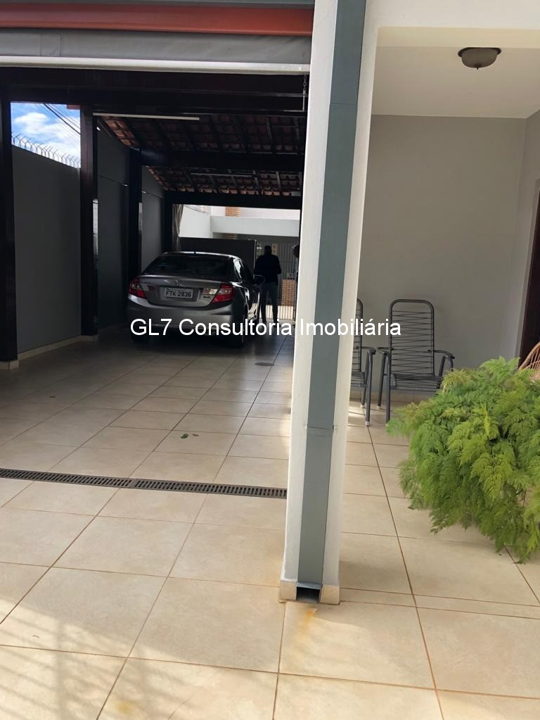 Casa à venda com 3 quartos, 252m² - Foto 20