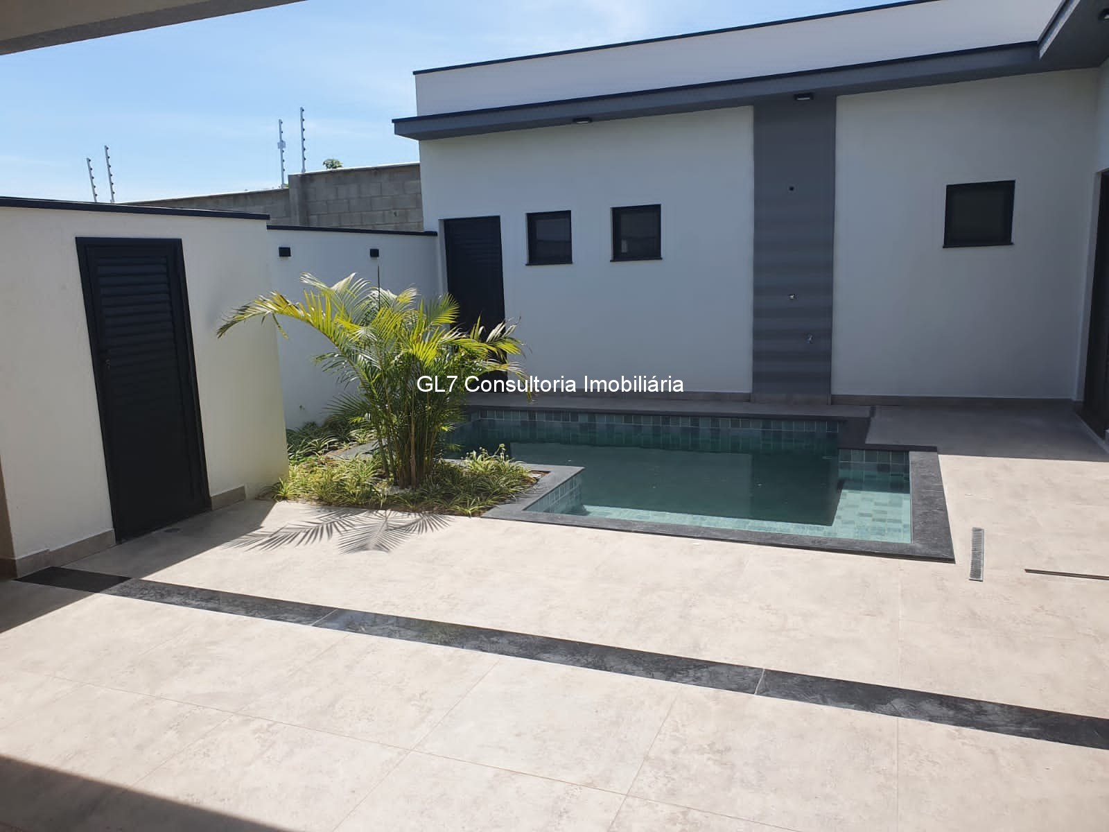 Casa à venda com 3 quartos, 106m² - Foto 11