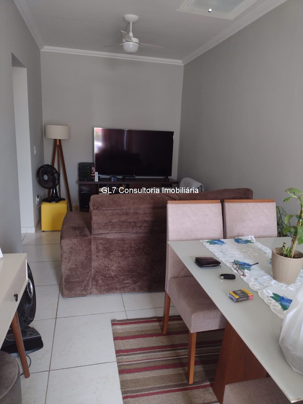 Apartamento à venda com 2 quartos, 63m² - Foto 1