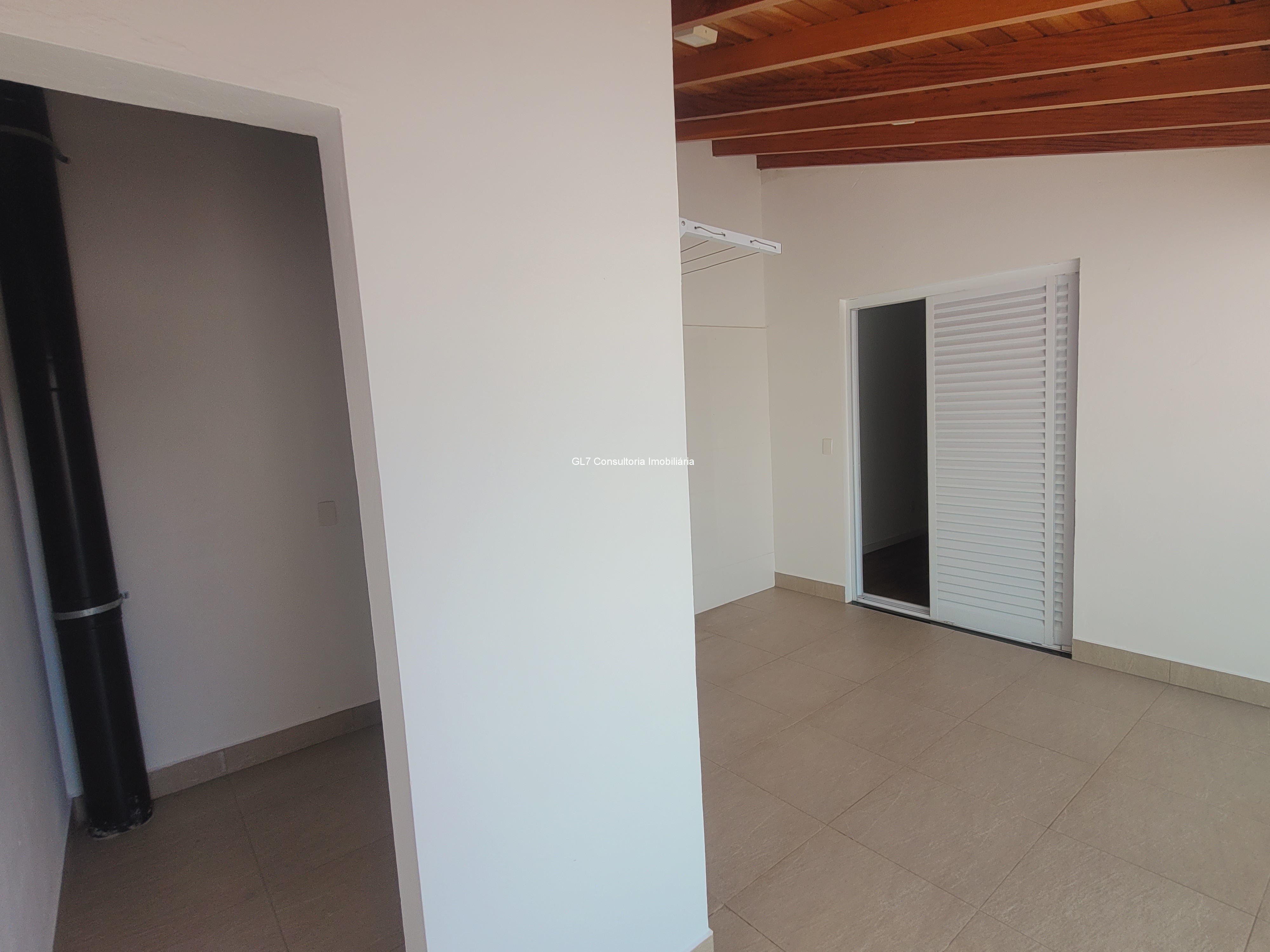 Casa à venda com 3 quartos, 40m² - Foto 4