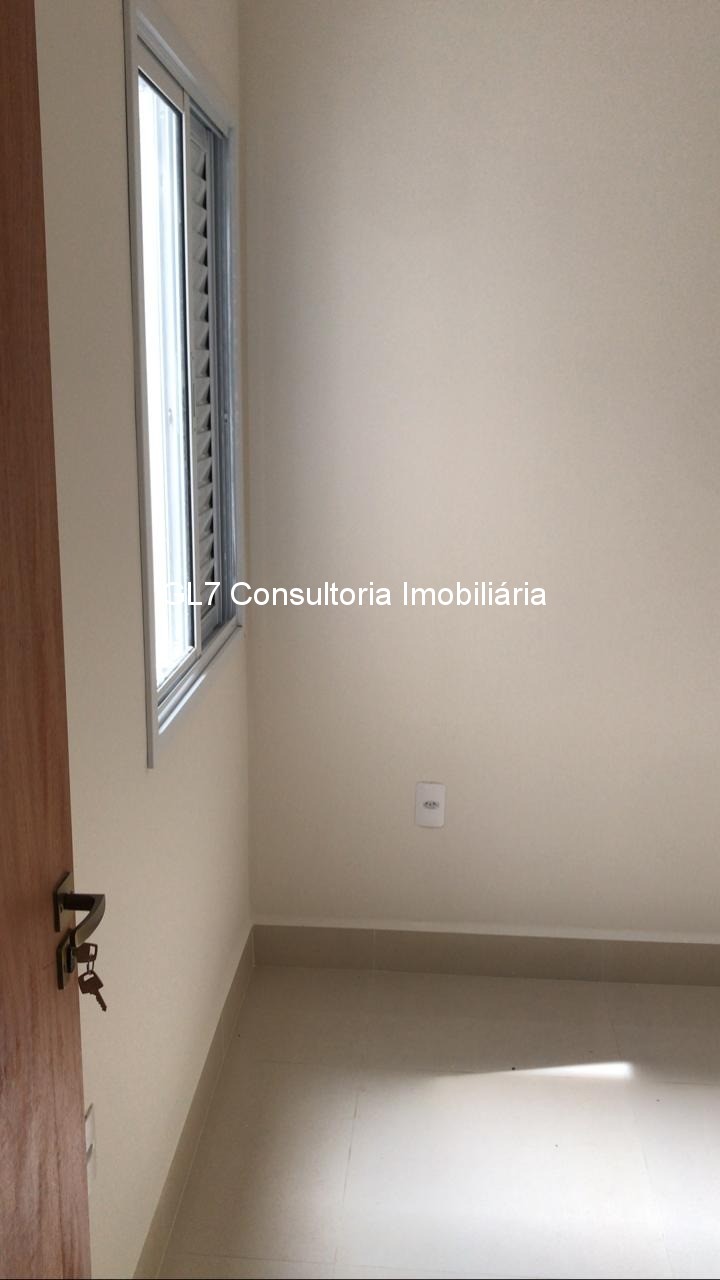 Casa à venda com 2 quartos, 11m² - Foto 5