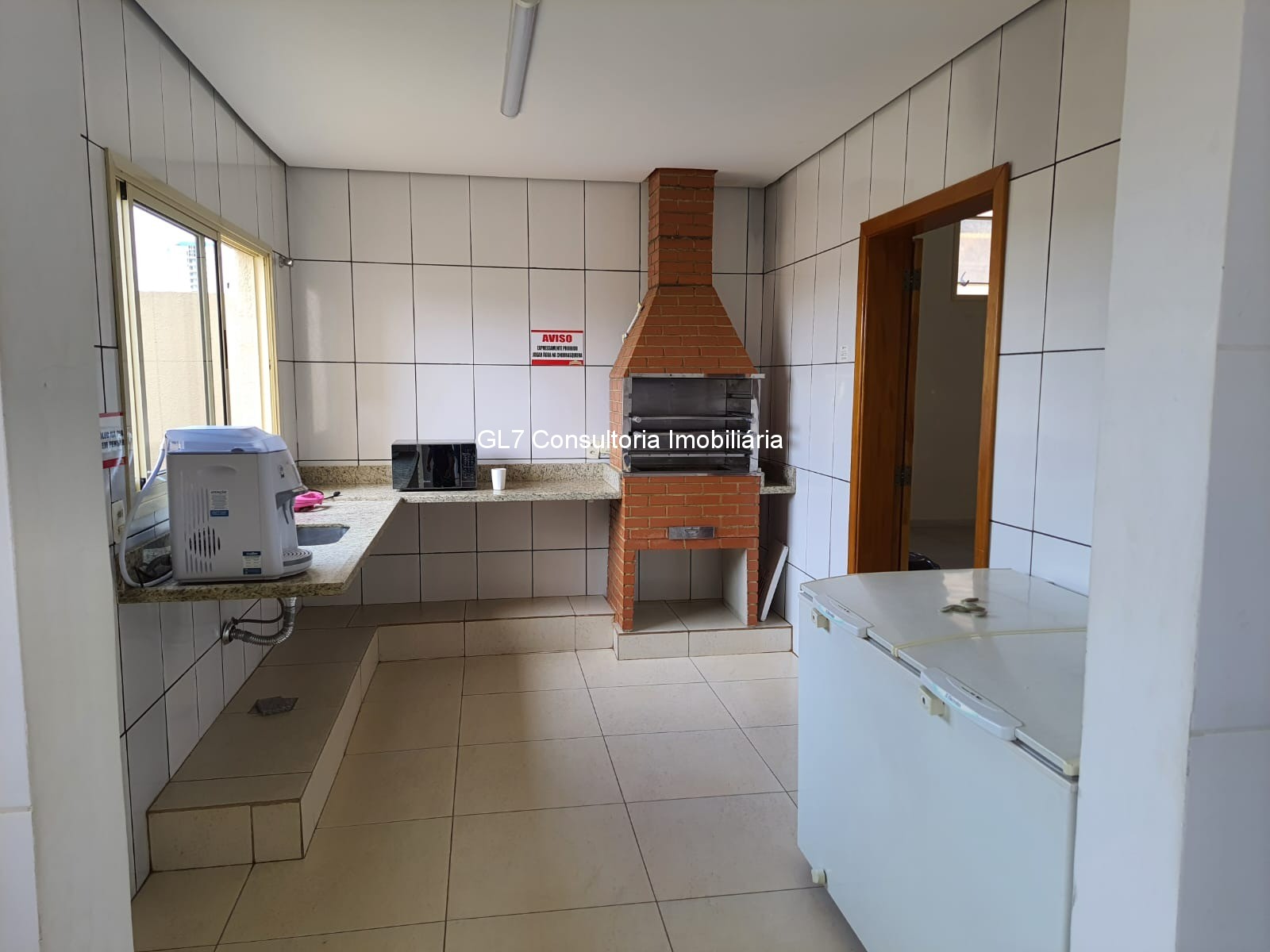 Apartamento à venda com 1 quarto, 54m² - Foto 18