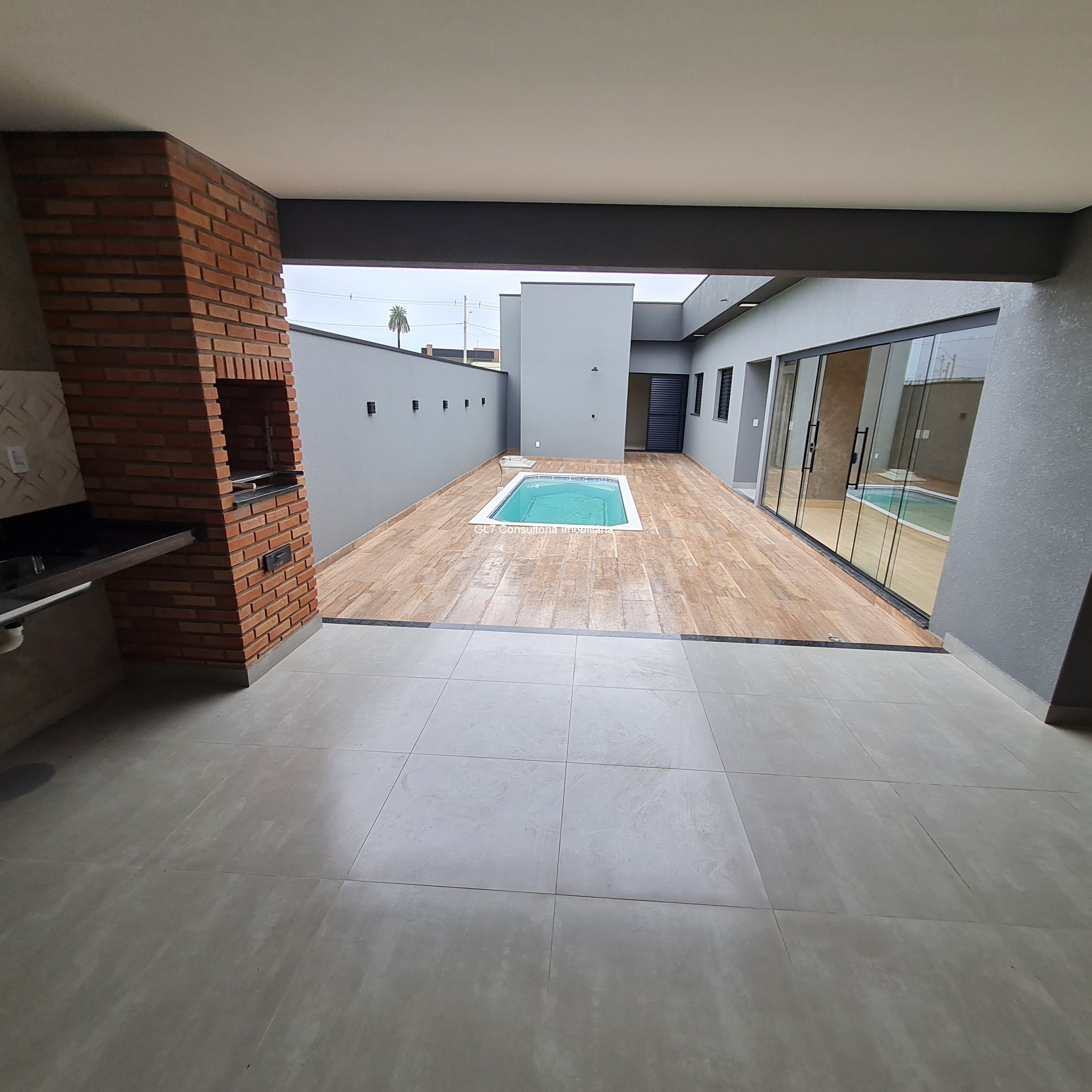 Casa à venda com 3 quartos, 316m² - Foto 9