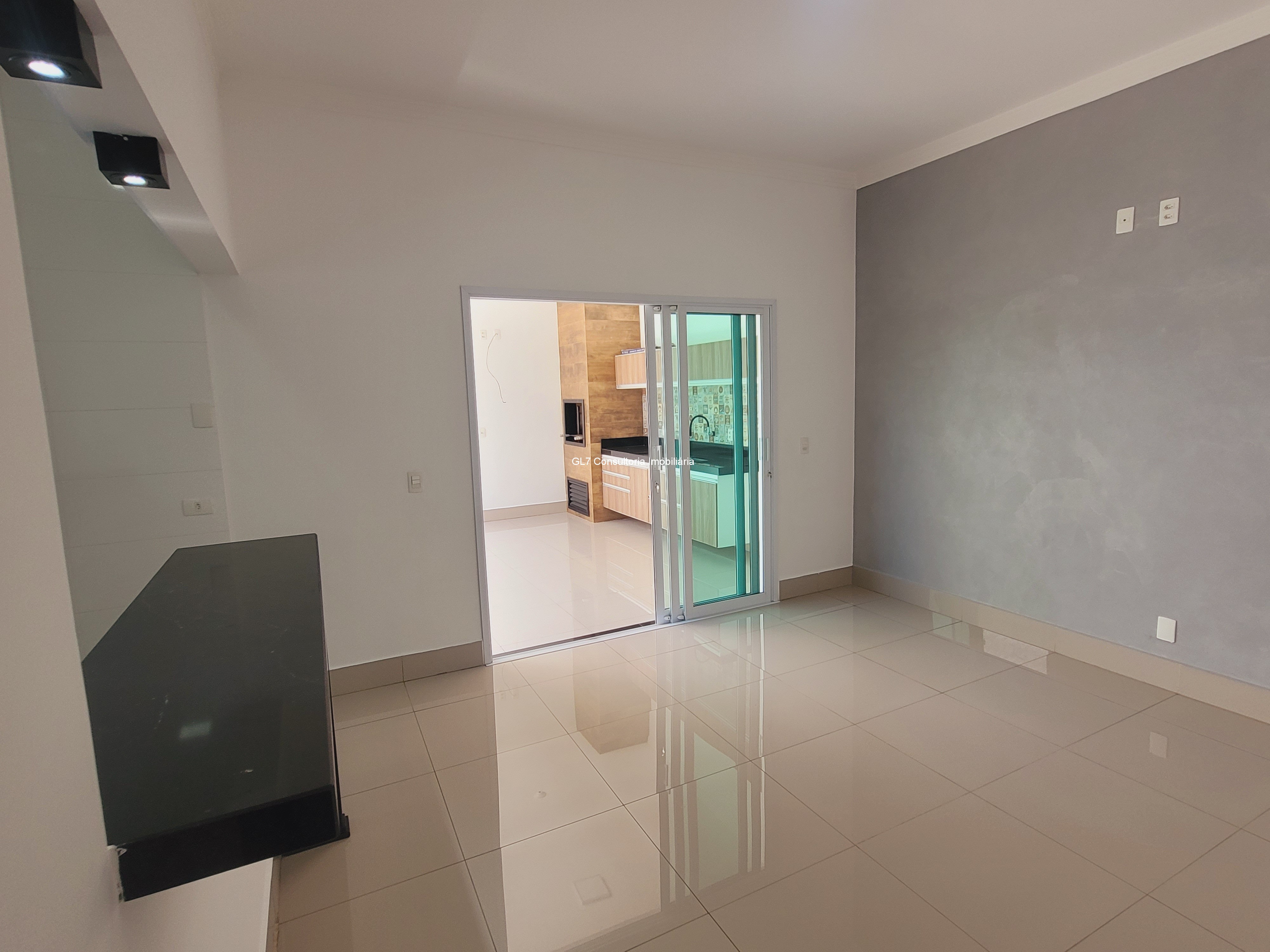 Casa à venda com 3 quartos, 40m² - Foto 18