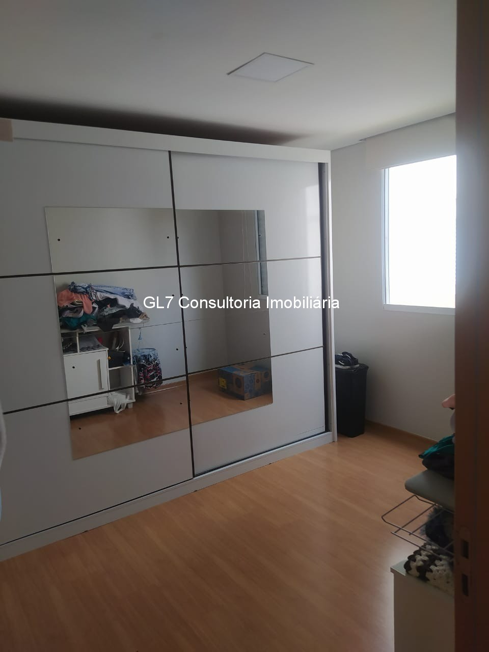 Apartamento à venda com 2 quartos, 48m² - Foto 2