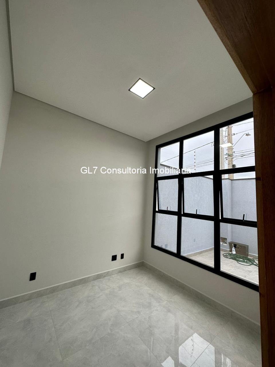 Casa à venda com 3 quartos, 80m² - Foto 10