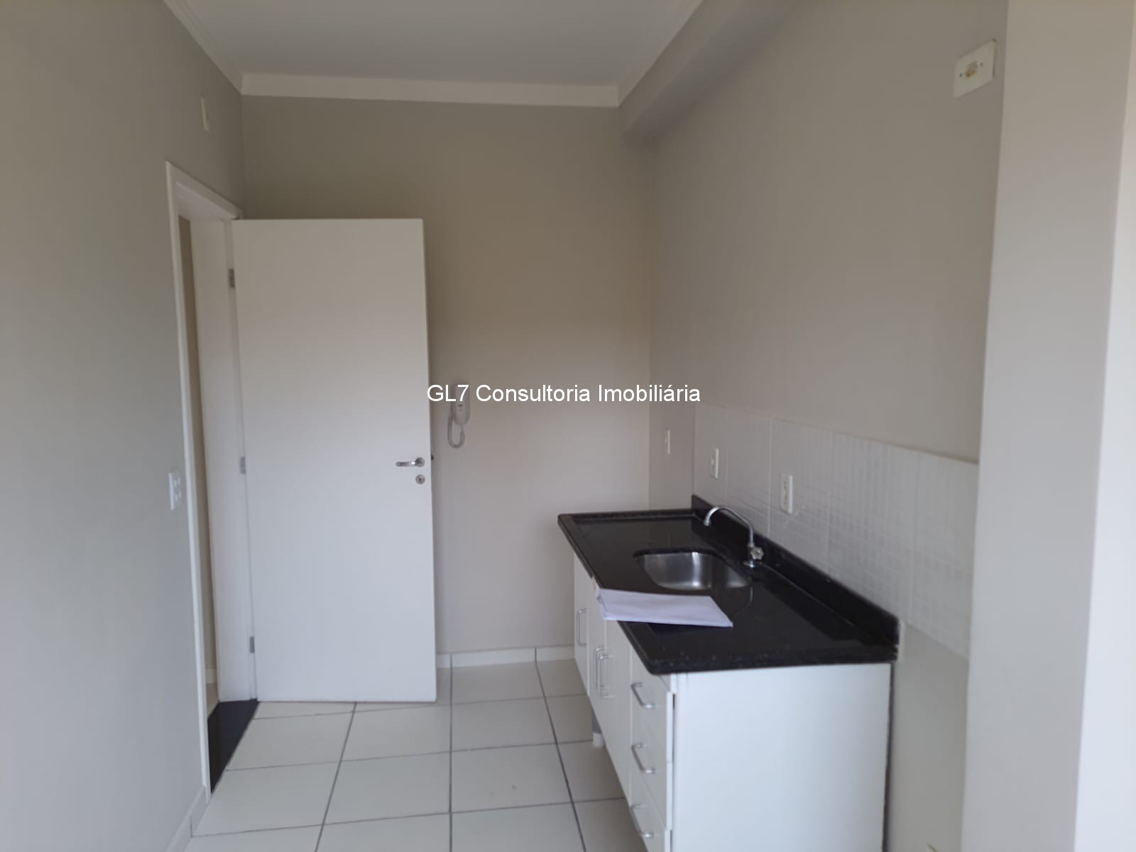 Apartamento à venda com 1 quarto, 54m² - Foto 5