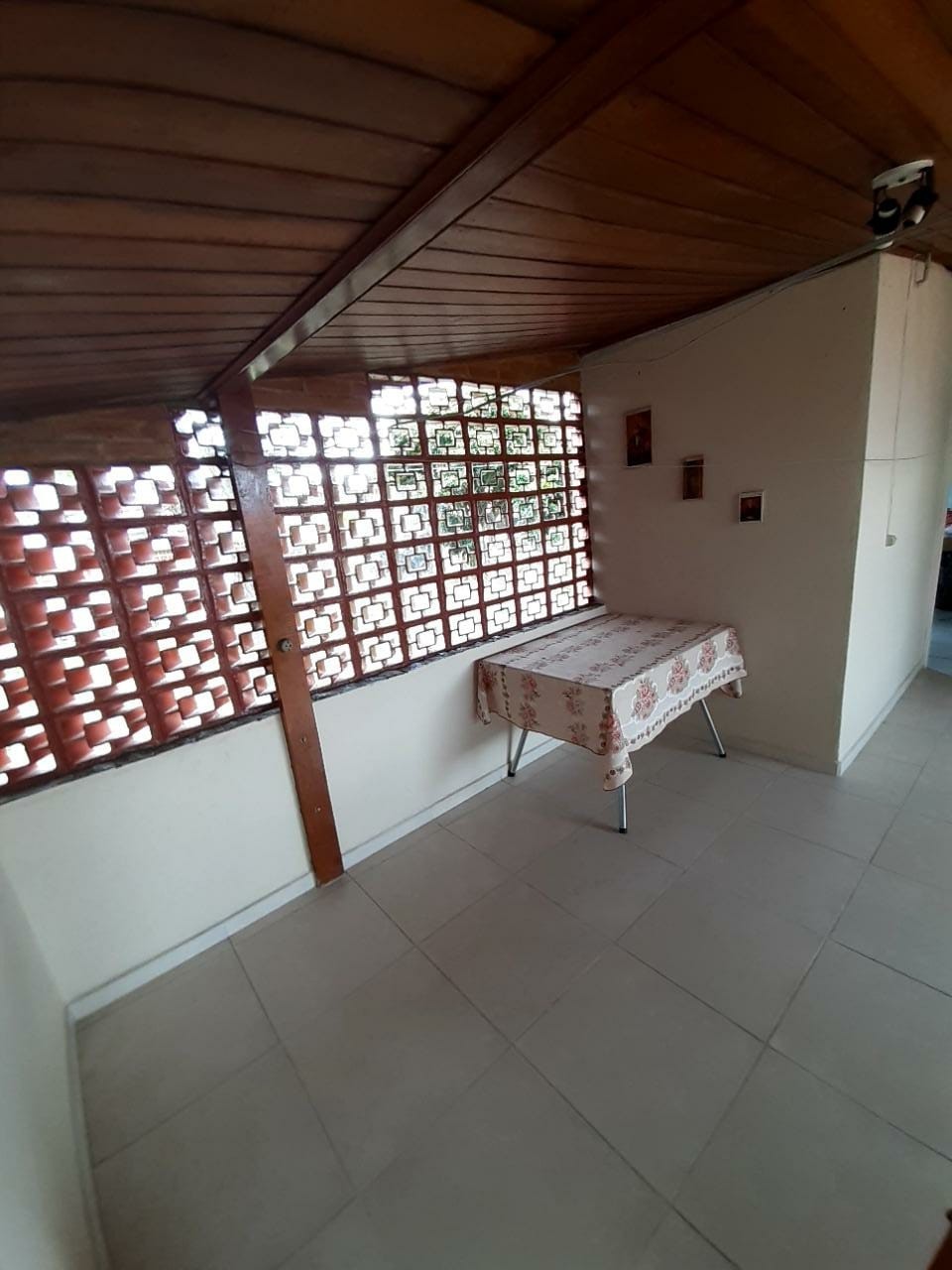 Casa à venda com 5 quartos, 210m² - Foto 7