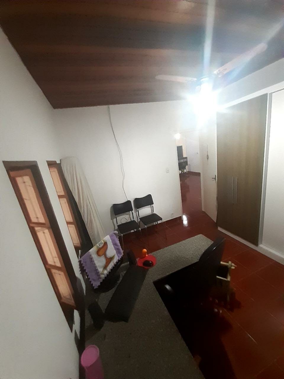 Casa à venda com 5 quartos, 210m² - Foto 18