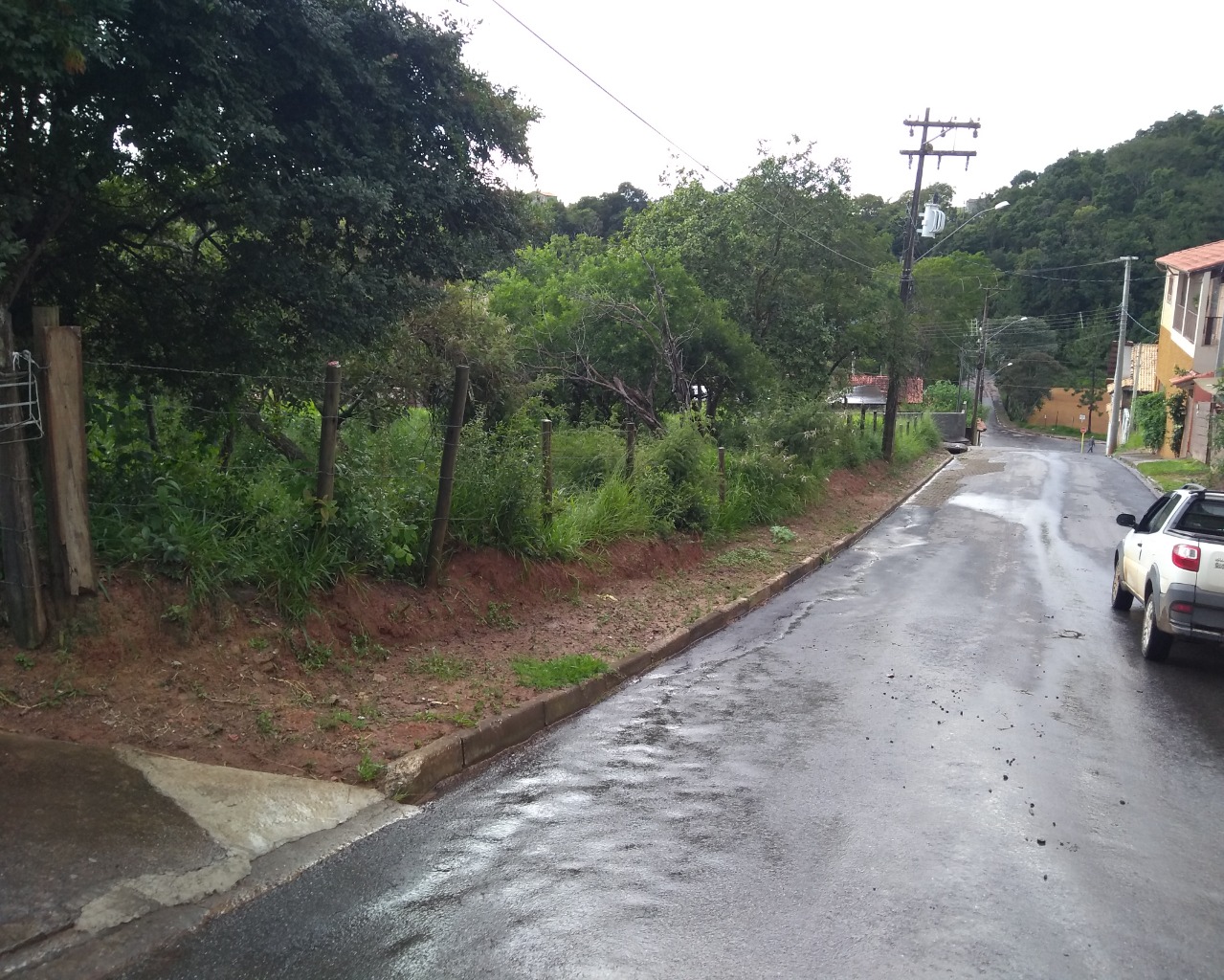 Terreno à venda, 1880m² - Foto 2