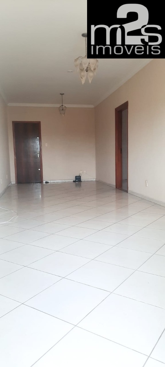 Apartamento à venda com 2 quartos, 78m² - Foto 13