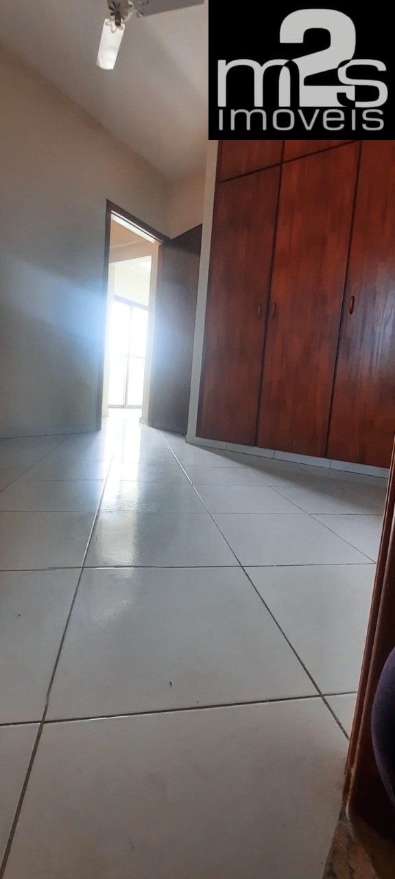 Apartamento à venda com 2 quartos, 78m² - Foto 18