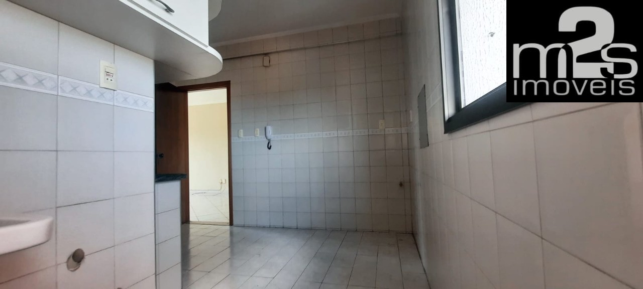 Apartamento à venda com 2 quartos, 78m² - Foto 22