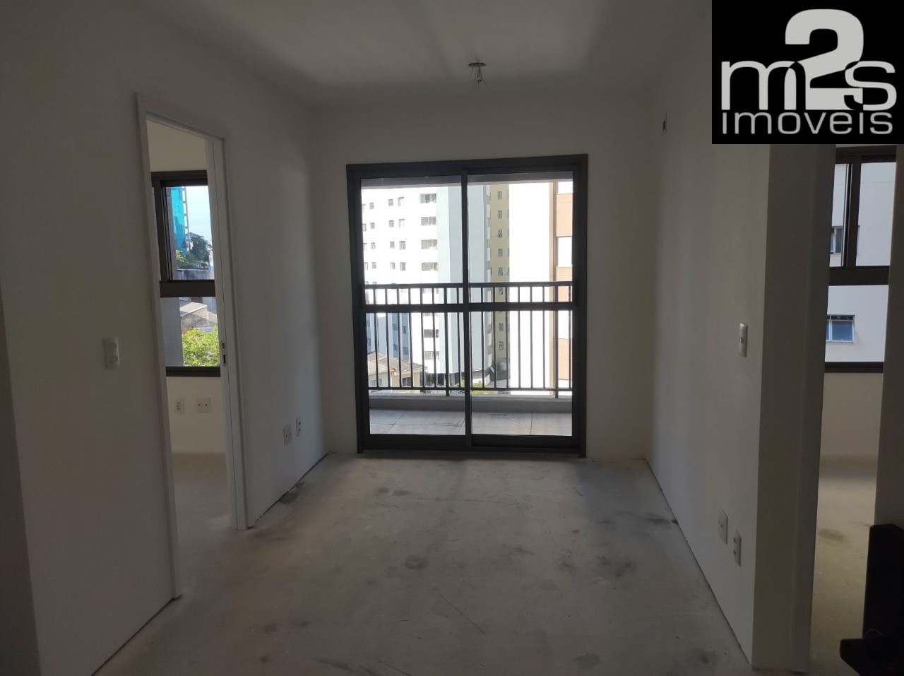 Apartamento à venda com 2 quartos, 41m² - Foto 4