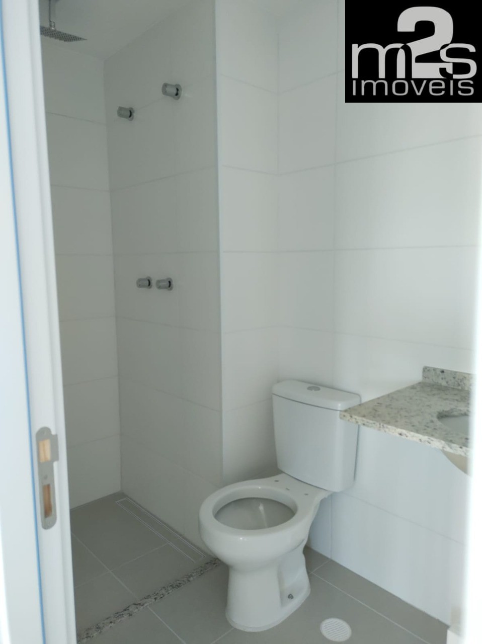 Apartamento à venda com 2 quartos, 41m² - Foto 11