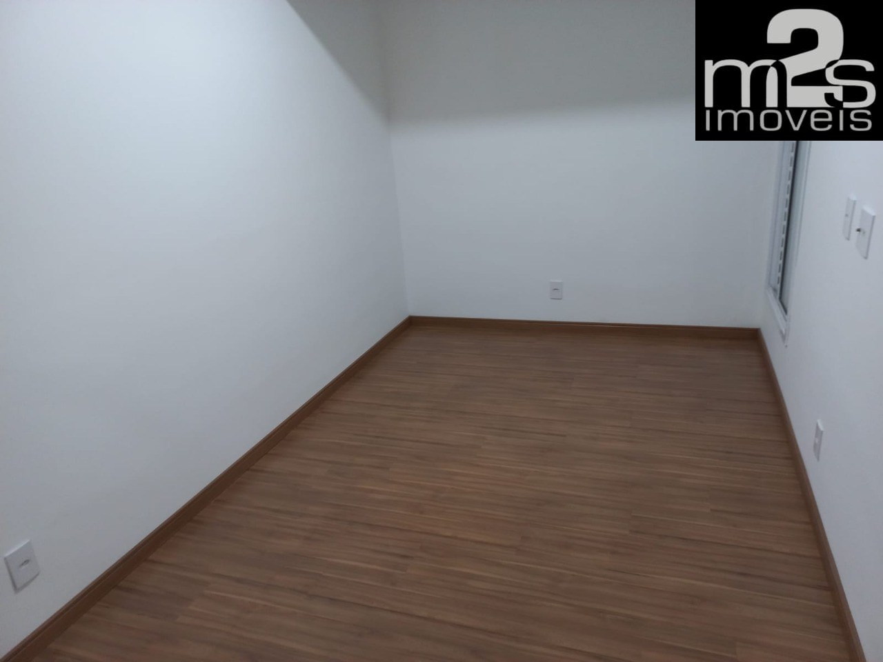 Apartamento à venda com 2 quartos, 69m² - Foto 30