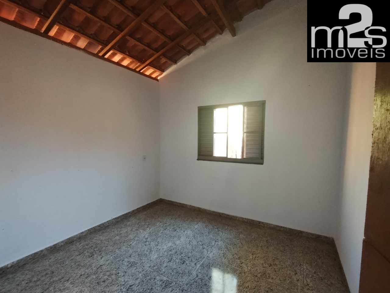 Sítio à venda com 2 quartos, 90m² - Foto 16