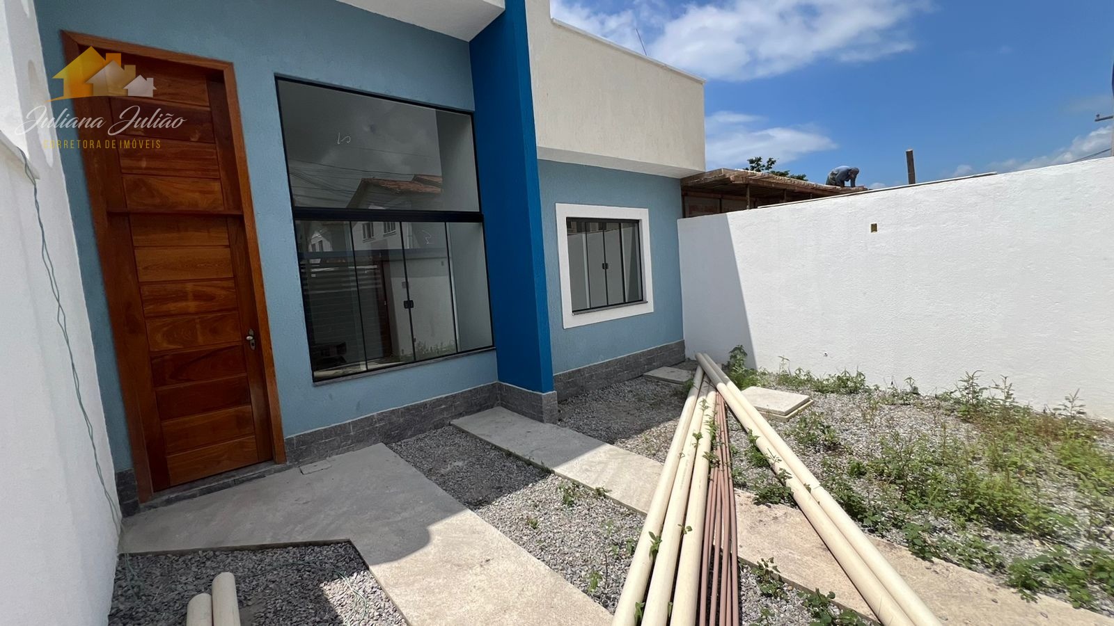 Casa à venda com 3 quartos, 70m² - Foto 2