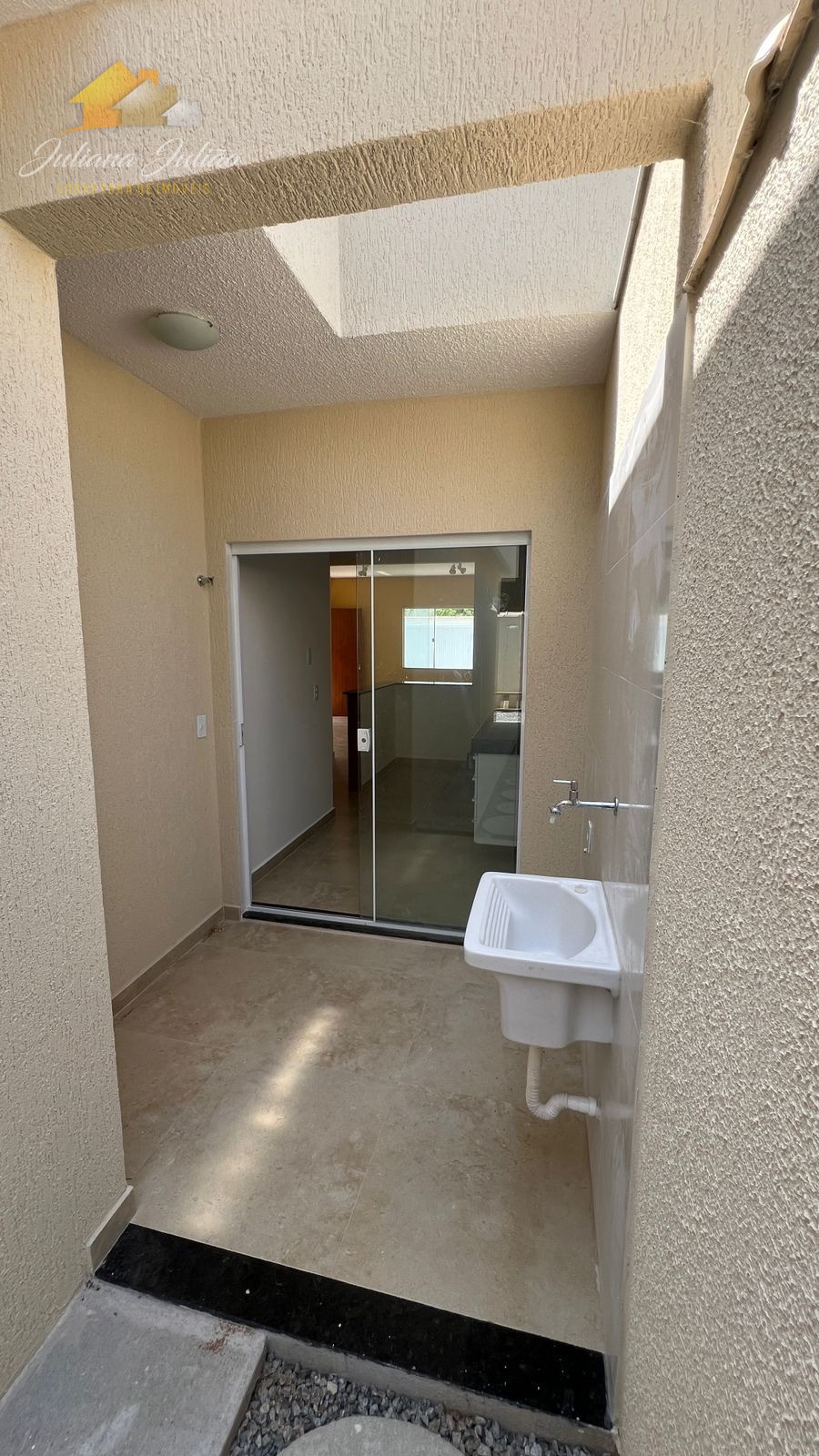 Casa à venda com 3 quartos, 84m² - Foto 16