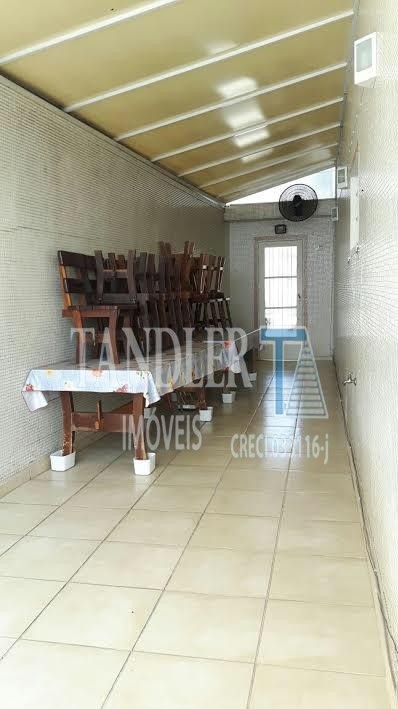 Casa à venda com 2 quartos, 150m² - Foto 7