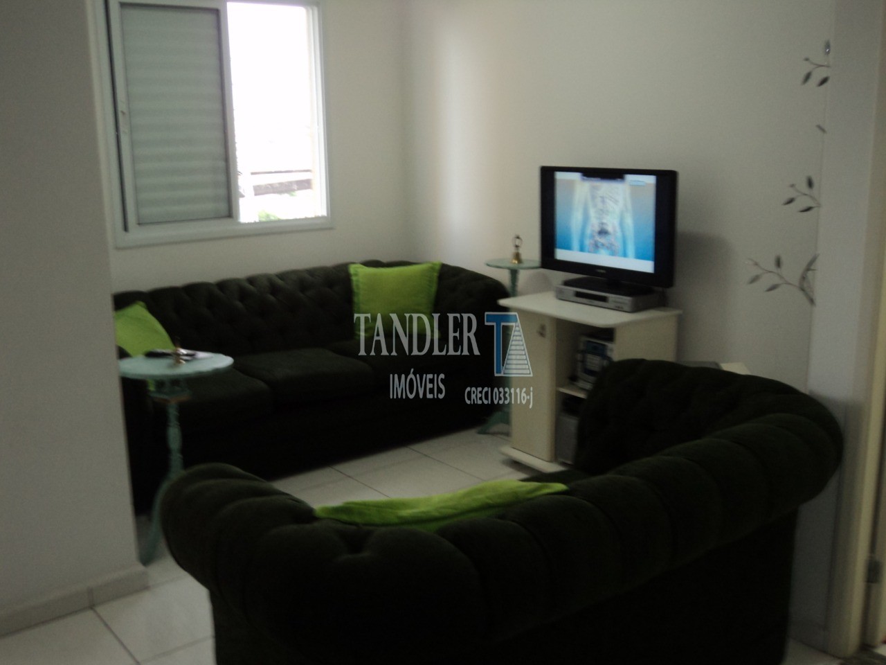 Apartamento à venda com 3 quartos, 70m² - Foto 2