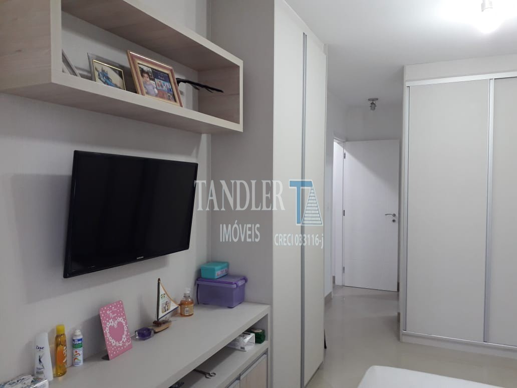 Casa à venda com 3 quartos, 220m² - Foto 22