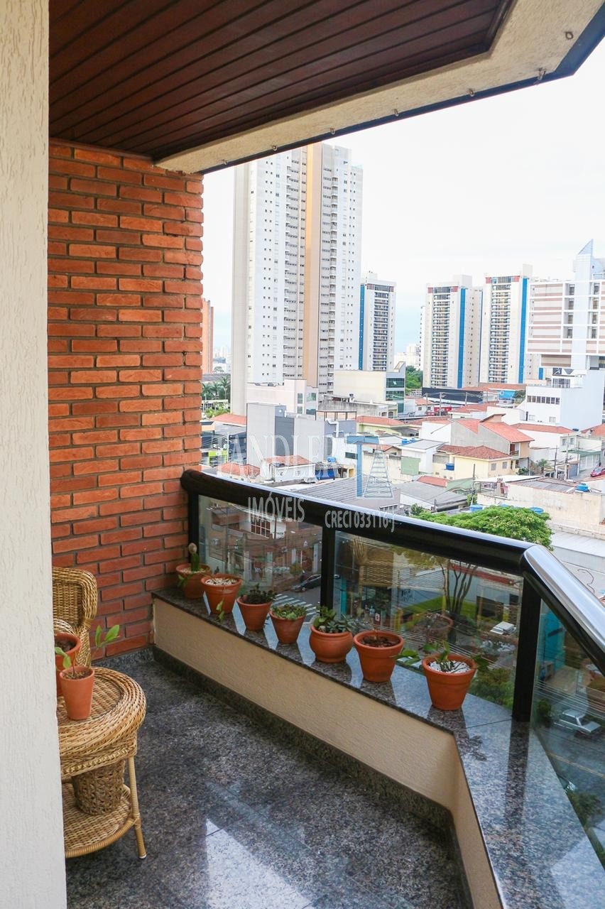 Apartamento à venda com 3 quartos, 137m² - Foto 17