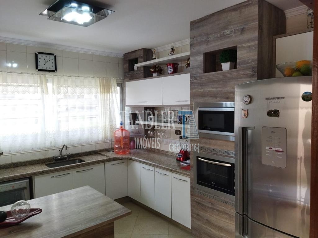 Casa à venda com 4 quartos, 187m² - Foto 19